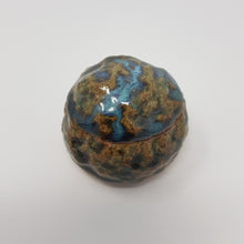 Load image into Gallery viewer, Oribe box - Small round
